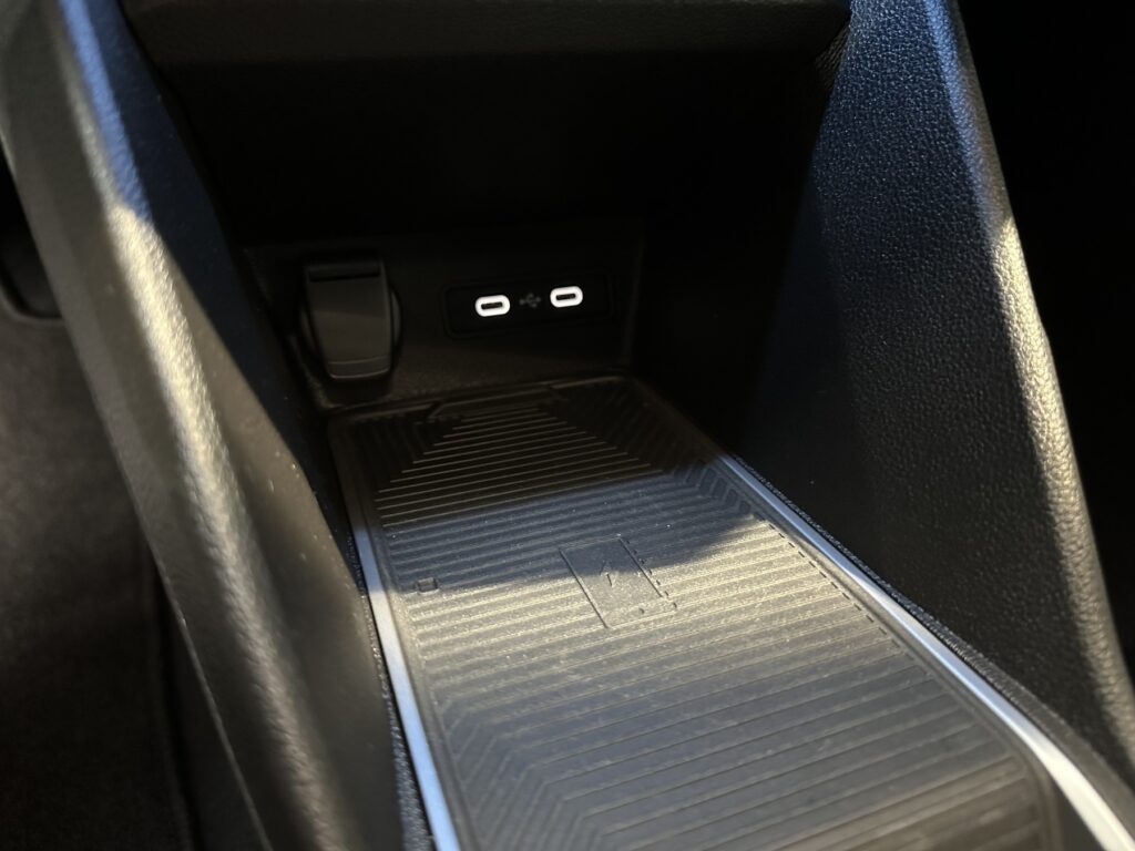 Renault R 4 Exposé-Bild 44