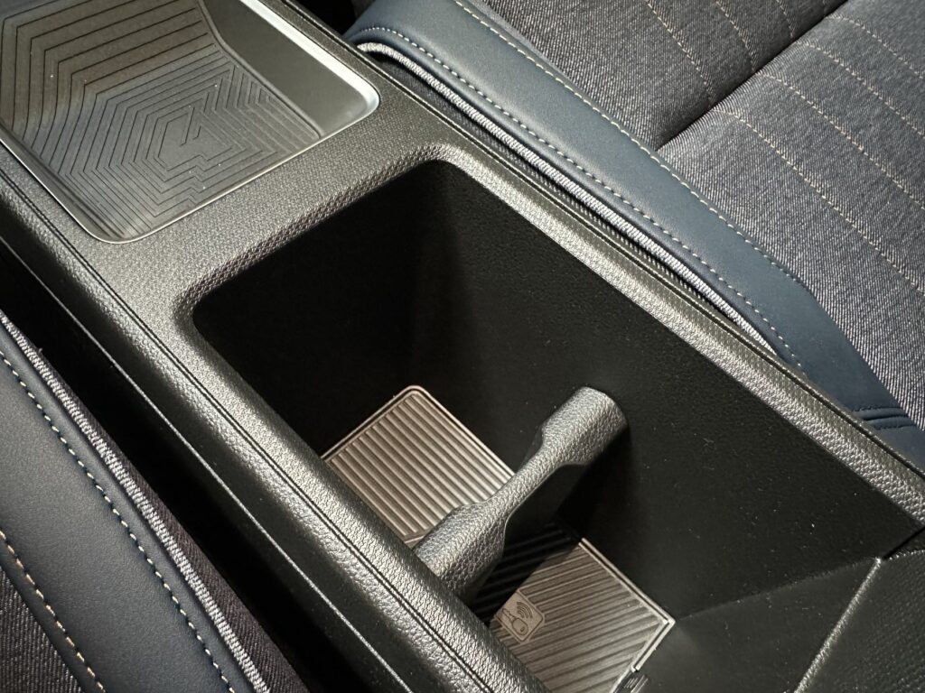 Renault R 4 Exposé-Bild 45