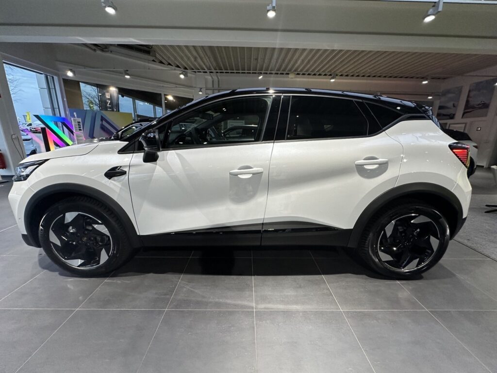 Renault Captur Exposé-Bild 15