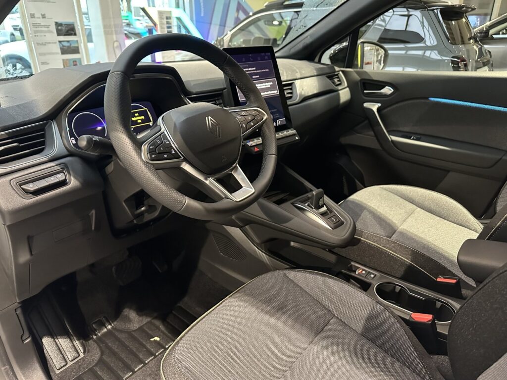 Renault Captur Exposé-Bild 30