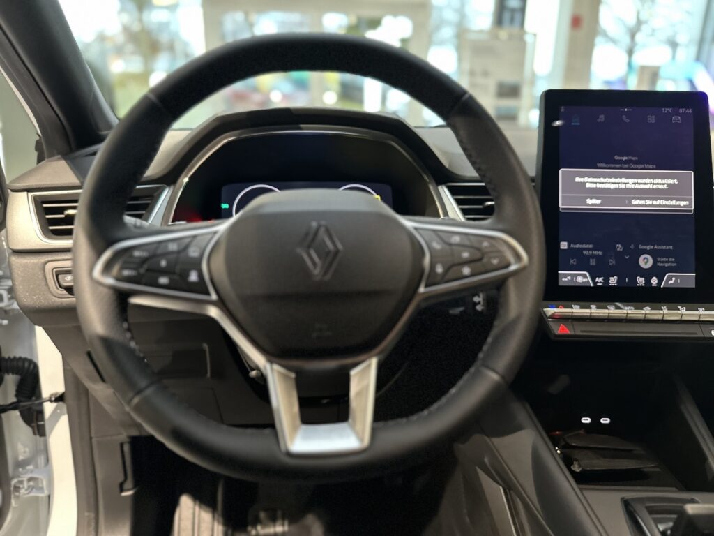 Renault Captur Exposé-Bild 32