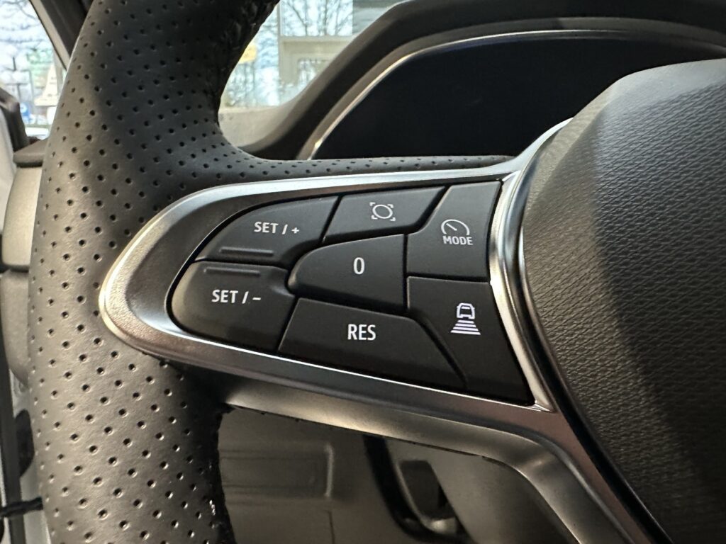 Renault Captur Exposé-Bild 33