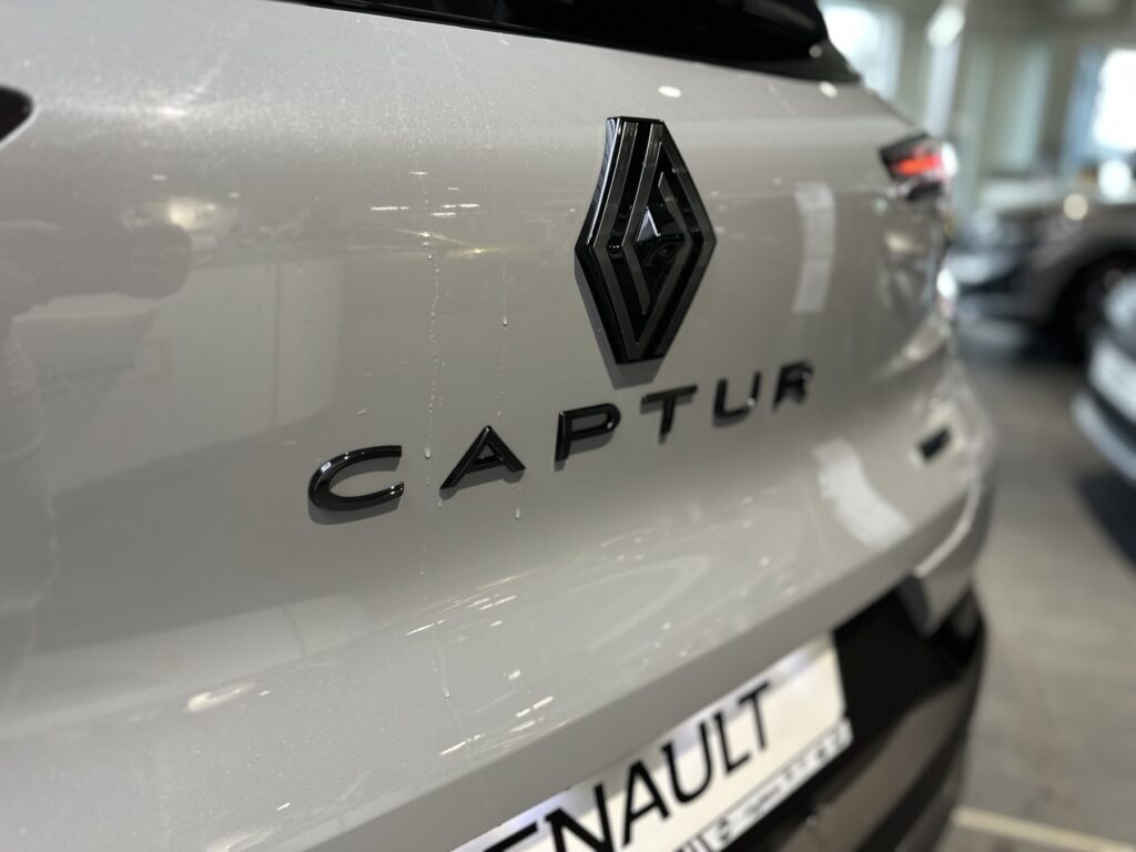 Renault Captur Exposé-Bild 14