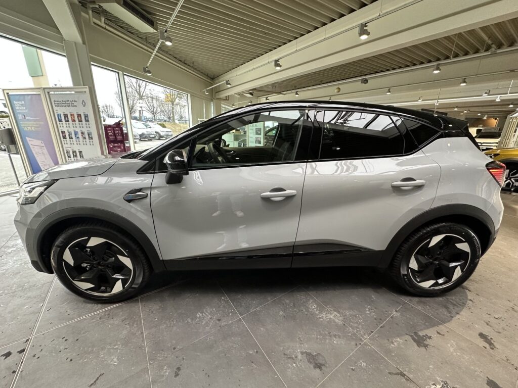 Renault Captur Exposé-Bild 19