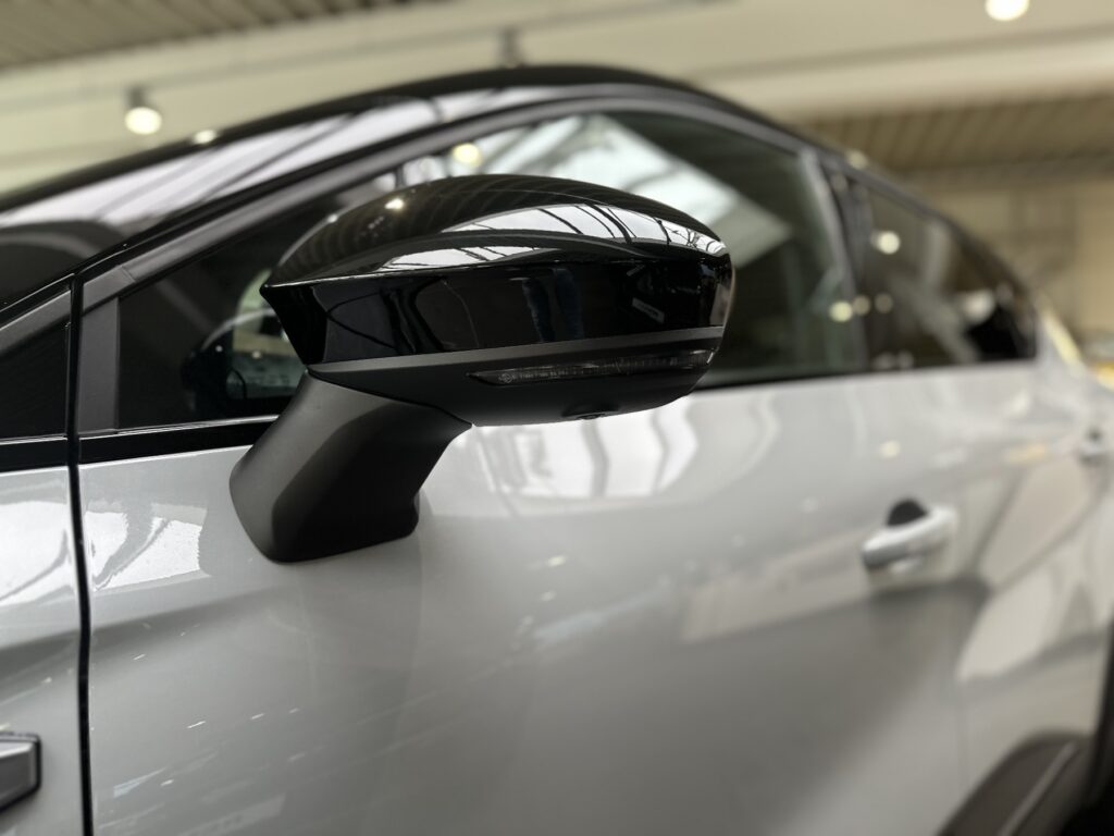 Renault Captur Exposé-Bild 20