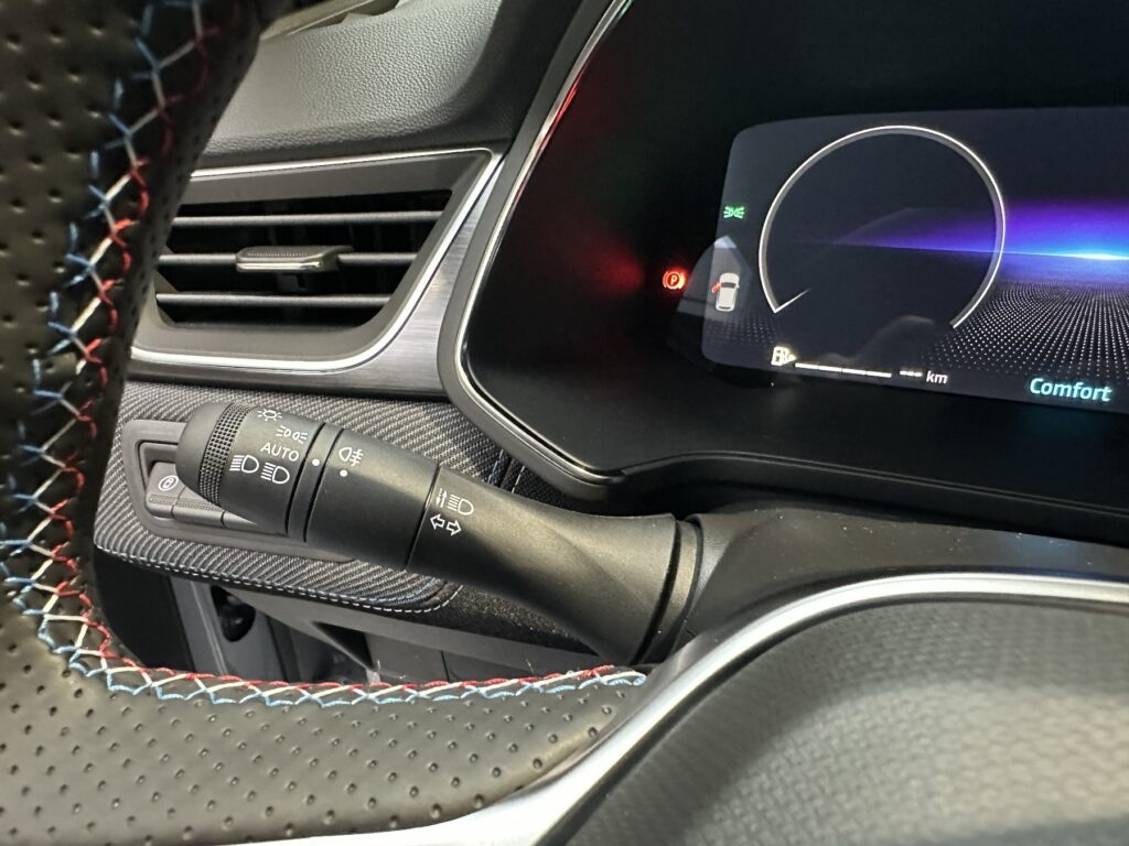 Renault Captur Exposé-Bild 39