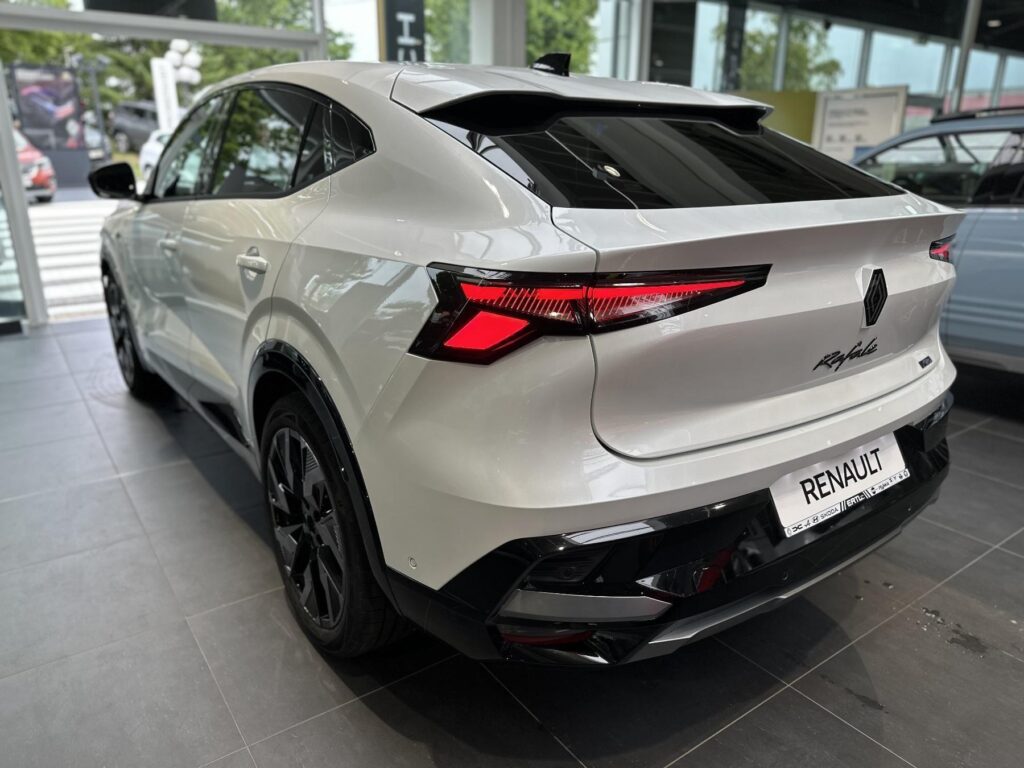 Renault Rafale Exposé-Bild 27