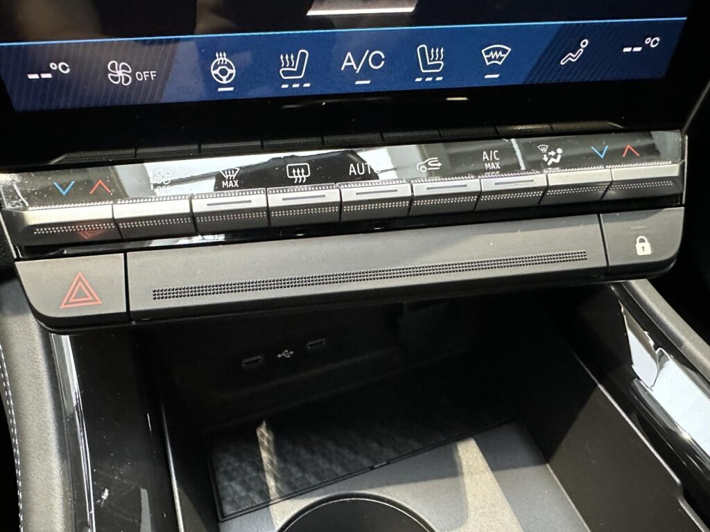 Renault Rafale Exposé-Bild 43