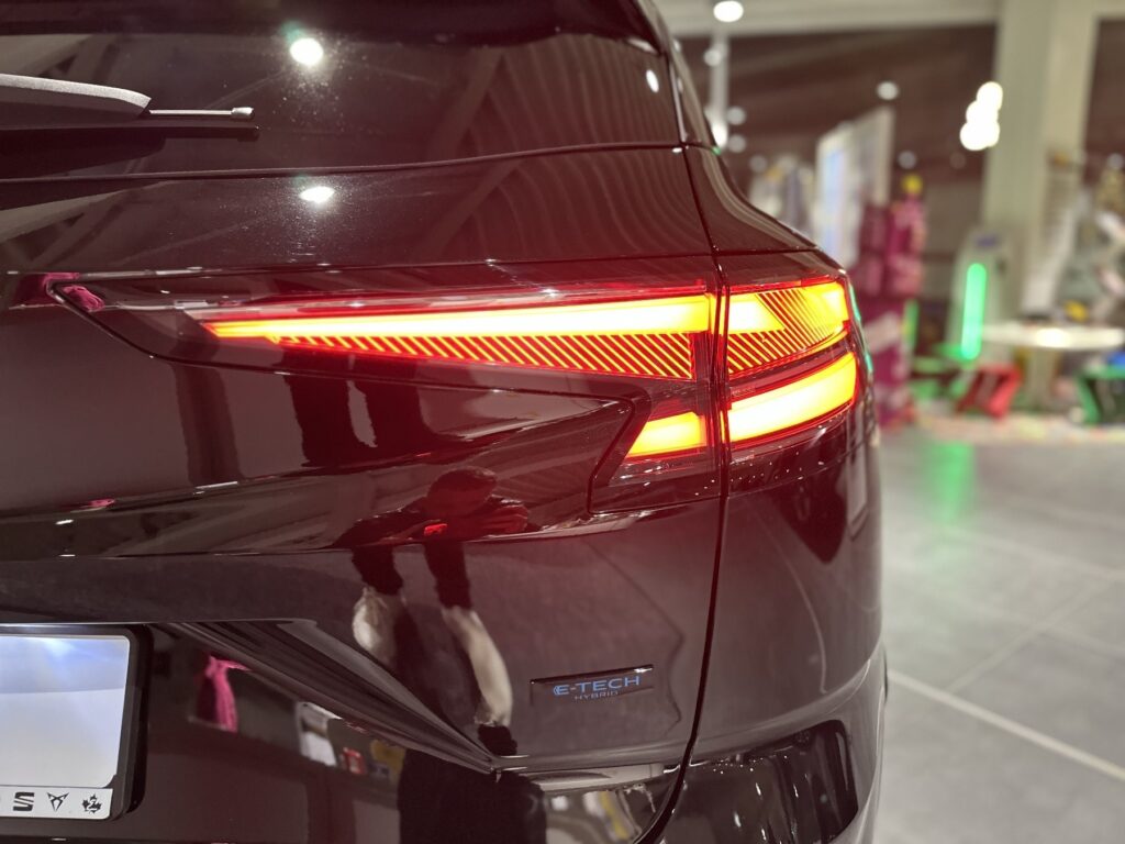 Renault Austral Exposé-Bild 14