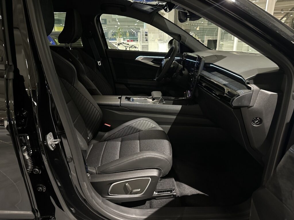 Renault Austral Exposé-Bild 21