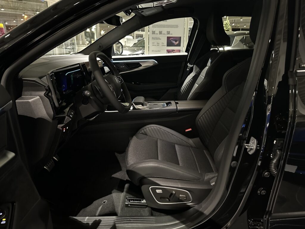 Renault Austral Exposé-Bild 30