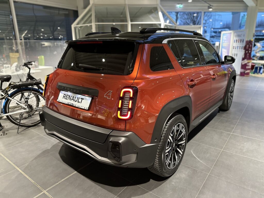 Renault R 4 Exposé-Bild 16