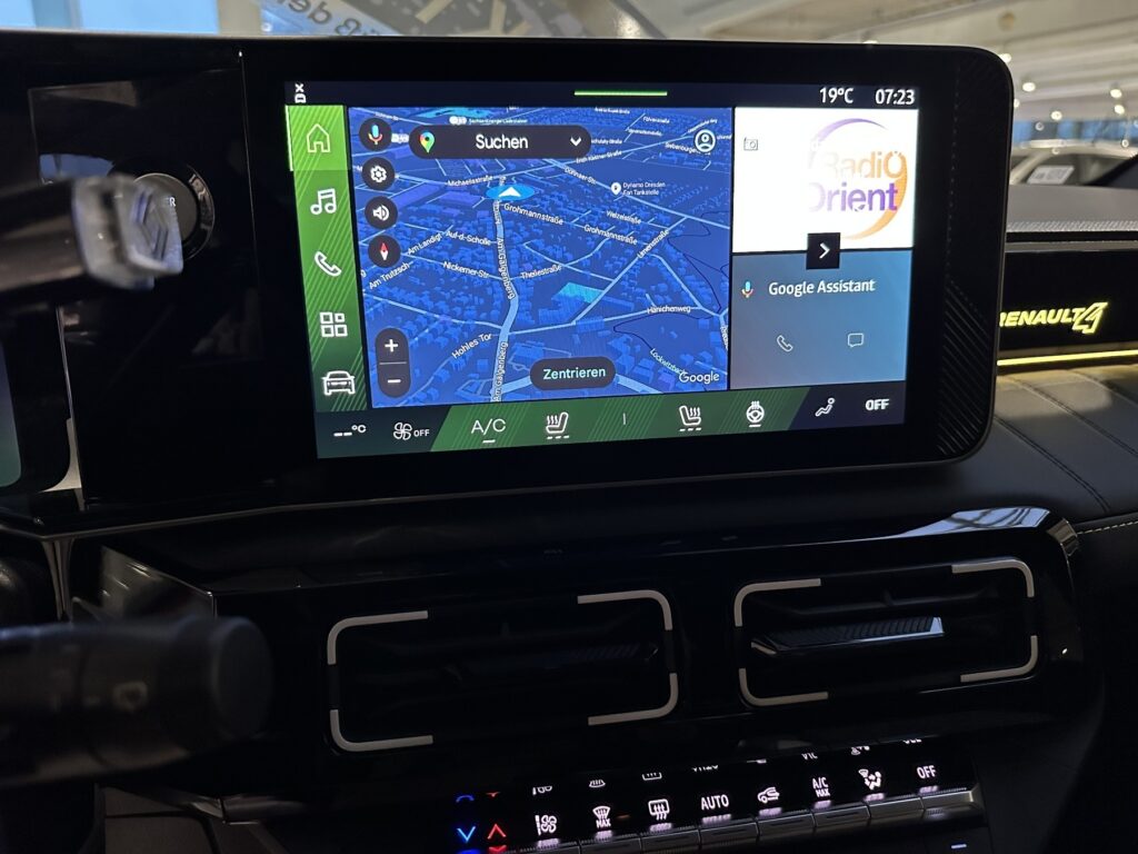 Renault R 4 Exposé-Bild 35