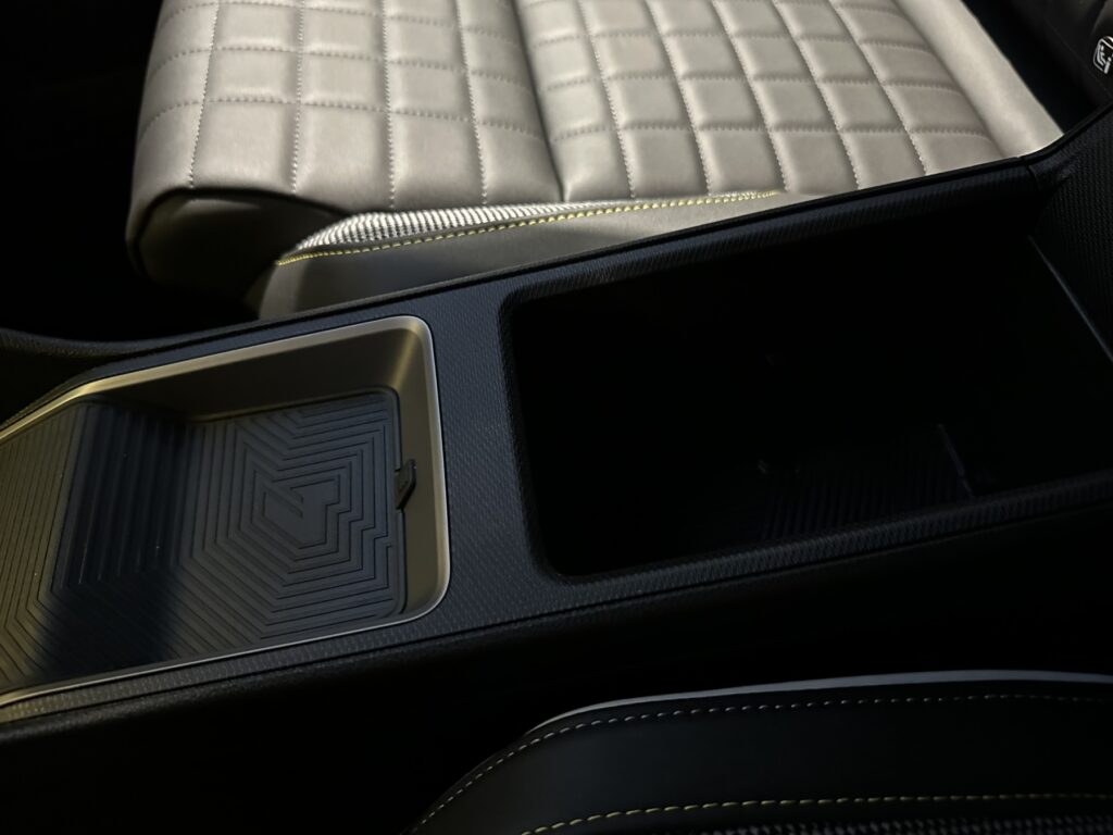 Renault R 4 Exposé-Bild 43