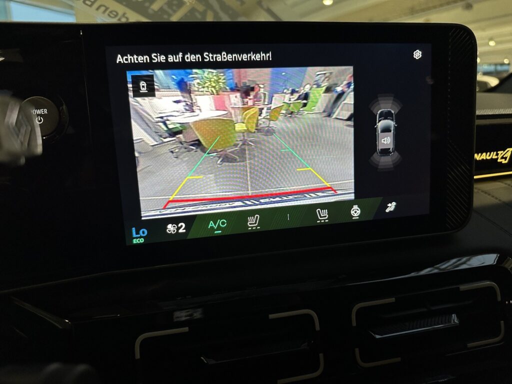 Renault R 4 Exposé-Bild 47