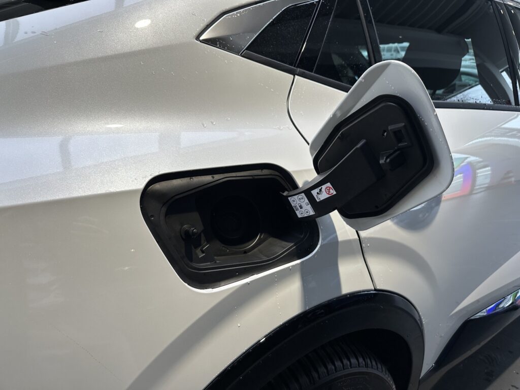 Renault Rafale Exposé-Bild 17