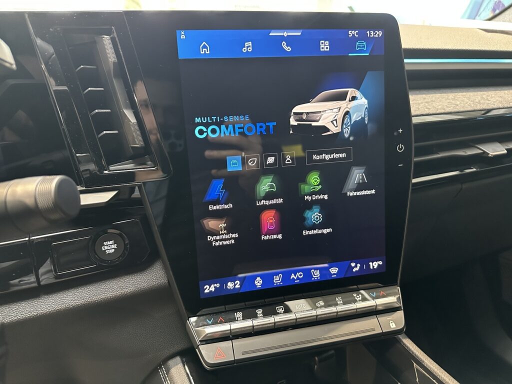 Renault Rafale Exposé-Bild 41