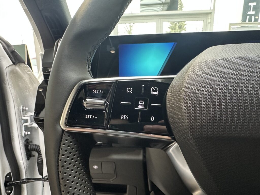 Renault Rafale Exposé-Bild 35