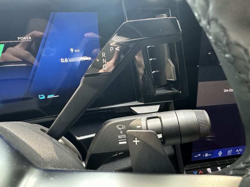 Renault Rafale Exposé-Bild 38