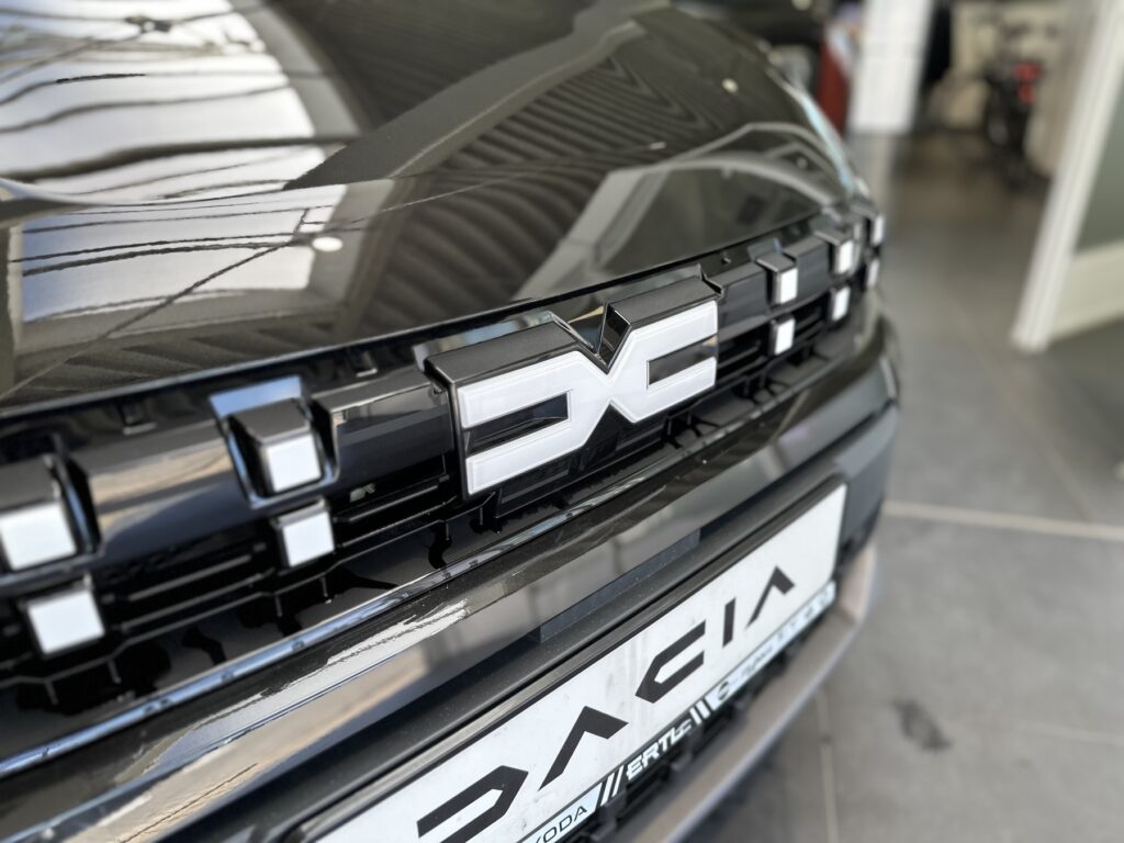 Dacia Sandero Exposé-Bild 6