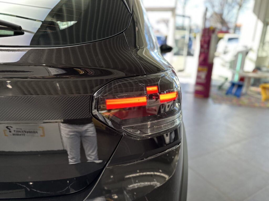 Dacia Sandero Exposé-Bild 22