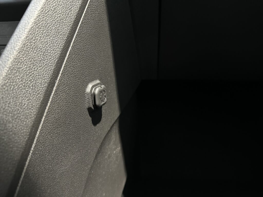 Dacia Sandero Exposé-Bild 50