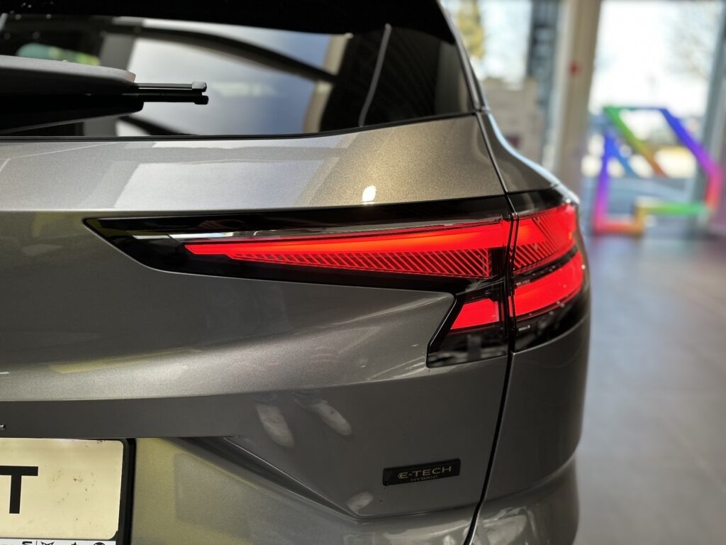 Renault Austral Exposé-Bild 13