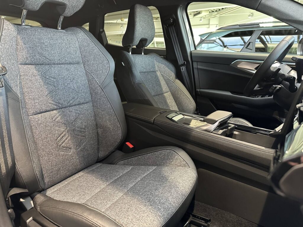 Renault Austral Exposé-Bild 25