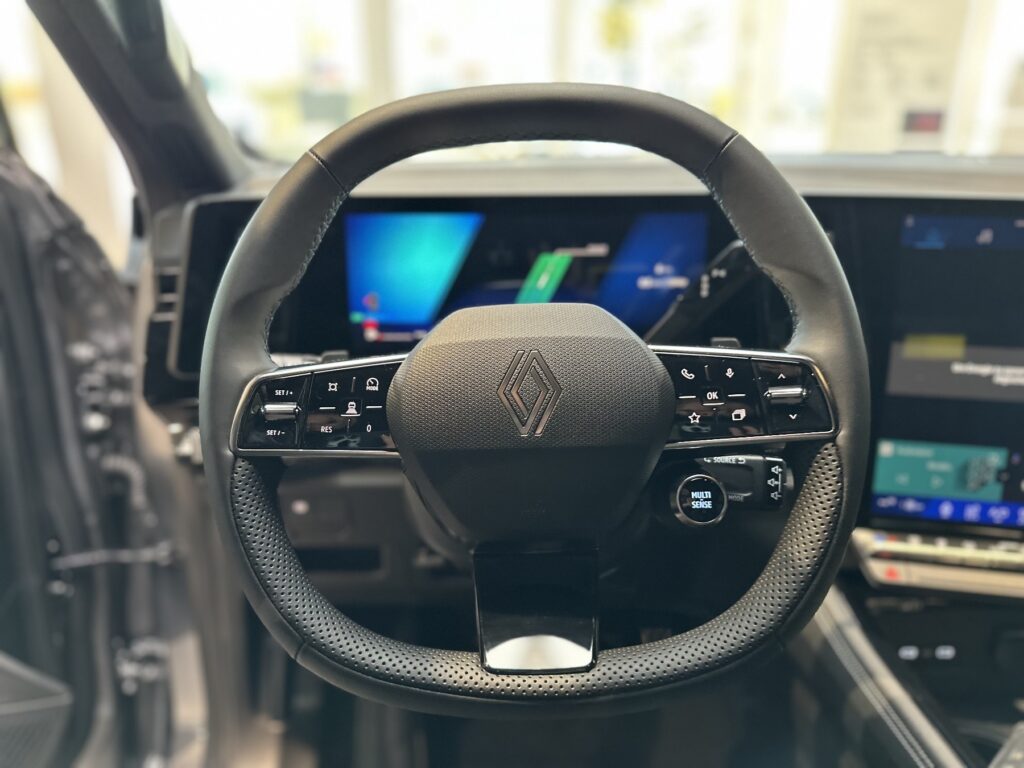 Renault Austral Exposé-Bild 36