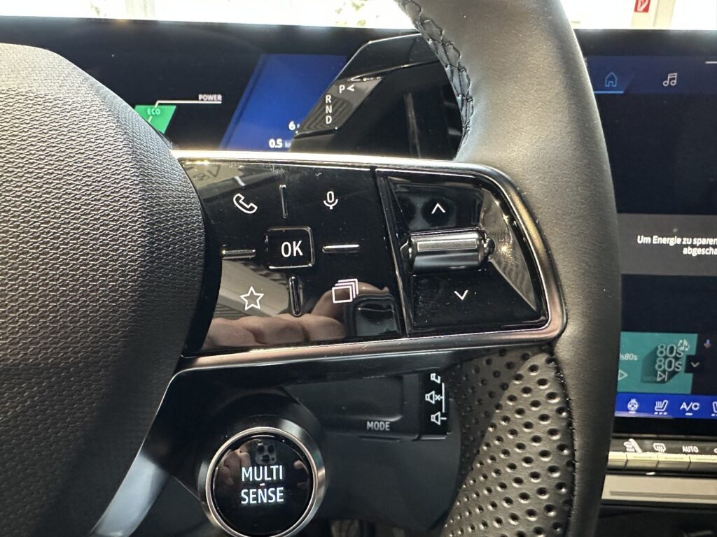 Renault Austral Exposé-Bild 38