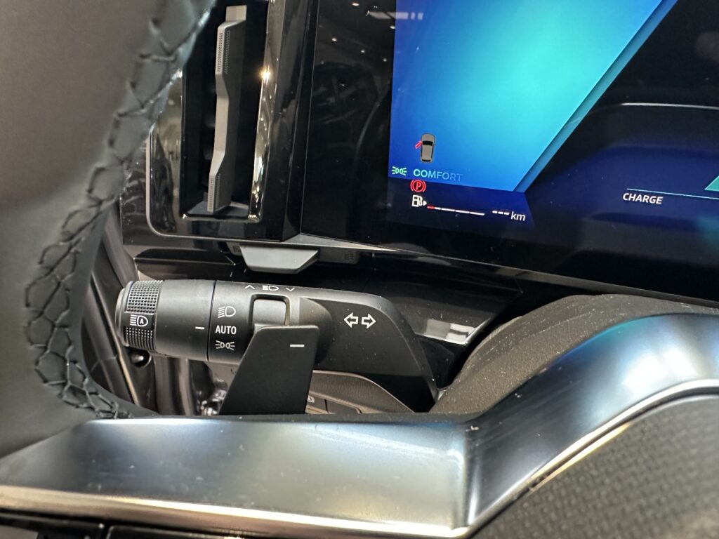 Renault Austral Exposé-Bild 39