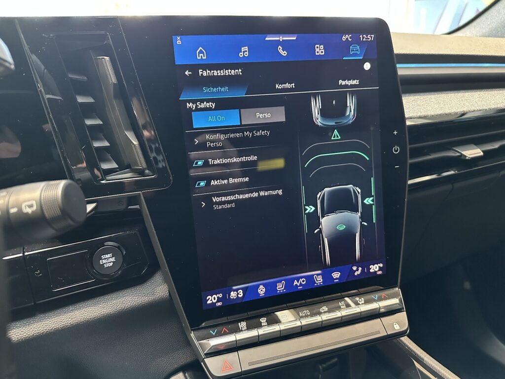 Renault Austral Exposé-Bild 47