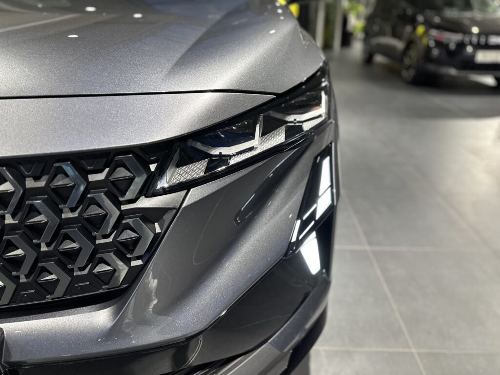 Renault Austral Exposé-Bild 3