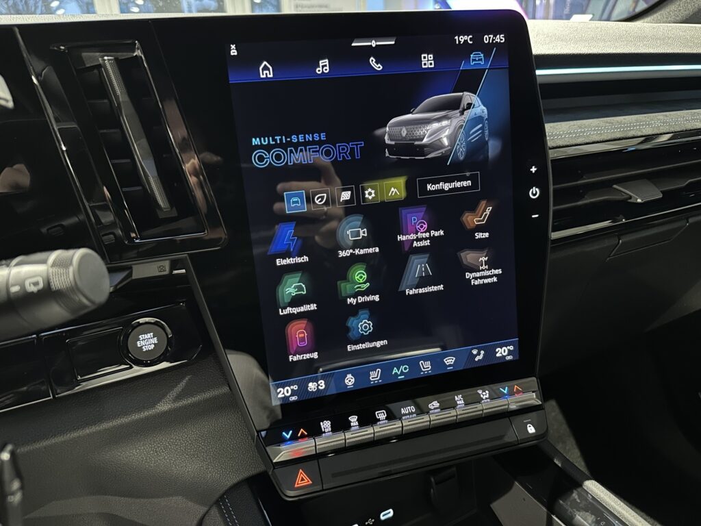 Renault Austral Exposé-Bild 47