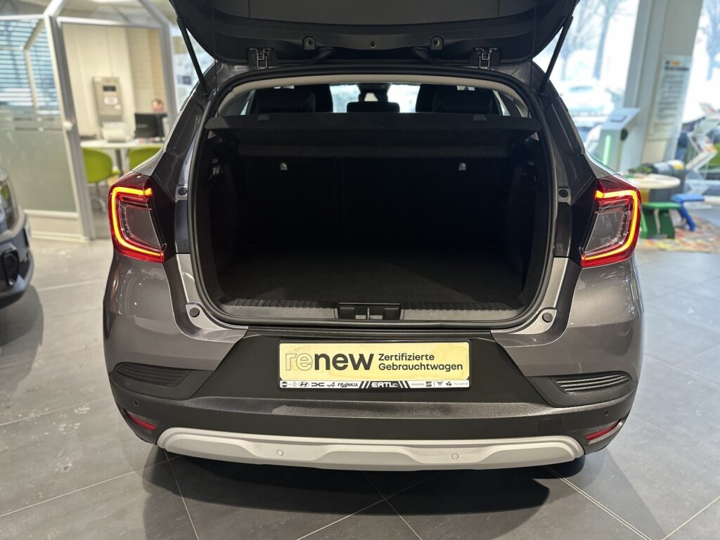 Renault Captur Exposé-Bild 14