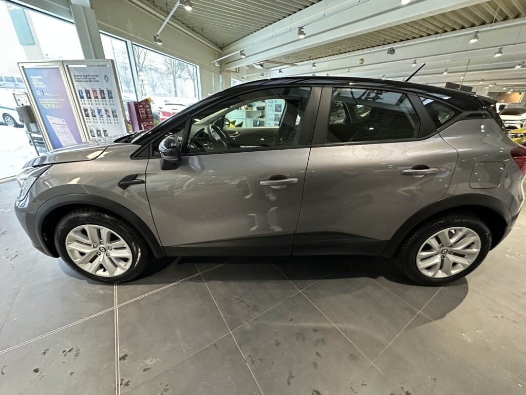 Renault Captur Exposé-Bild 19