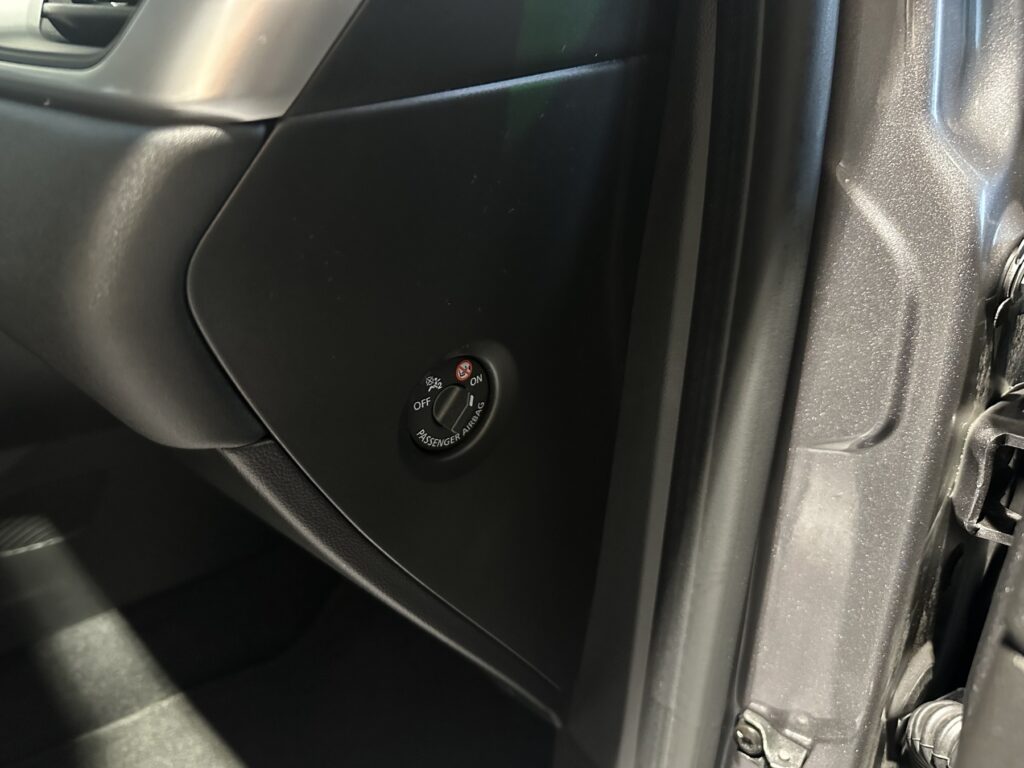 Renault Captur Exposé-Bild 23