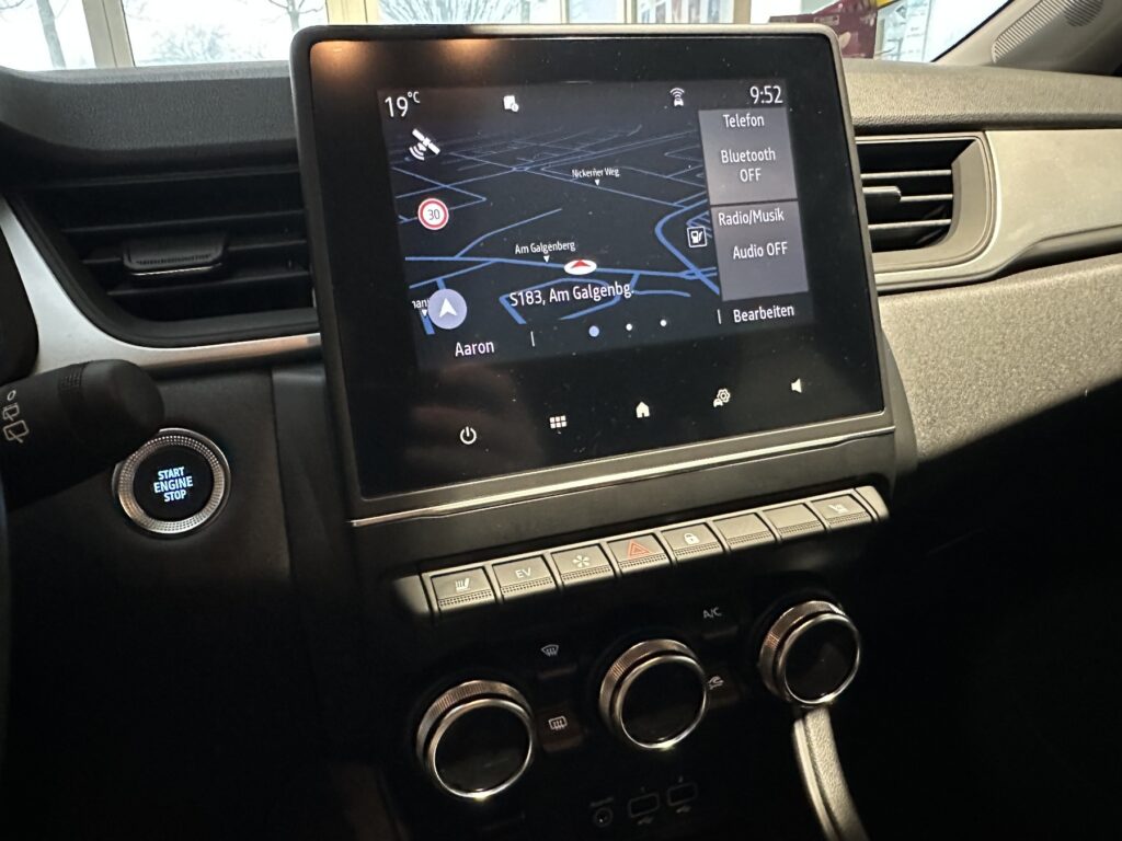 Renault Captur Exposé-Bild 40