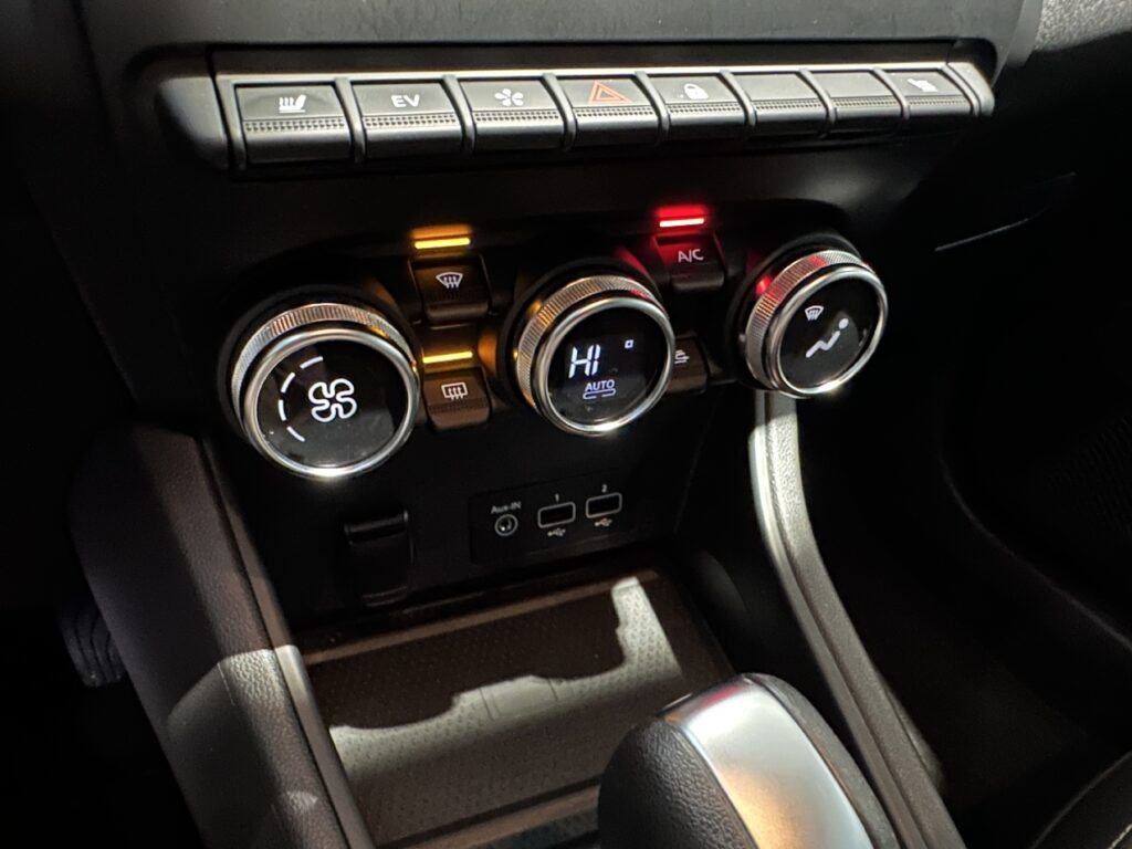 Renault Captur Exposé-Bild 44