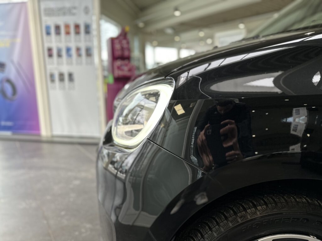 Renault Twingo Exposé-Bild 4