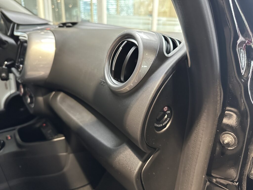 Renault Twingo Exposé-Bild 22