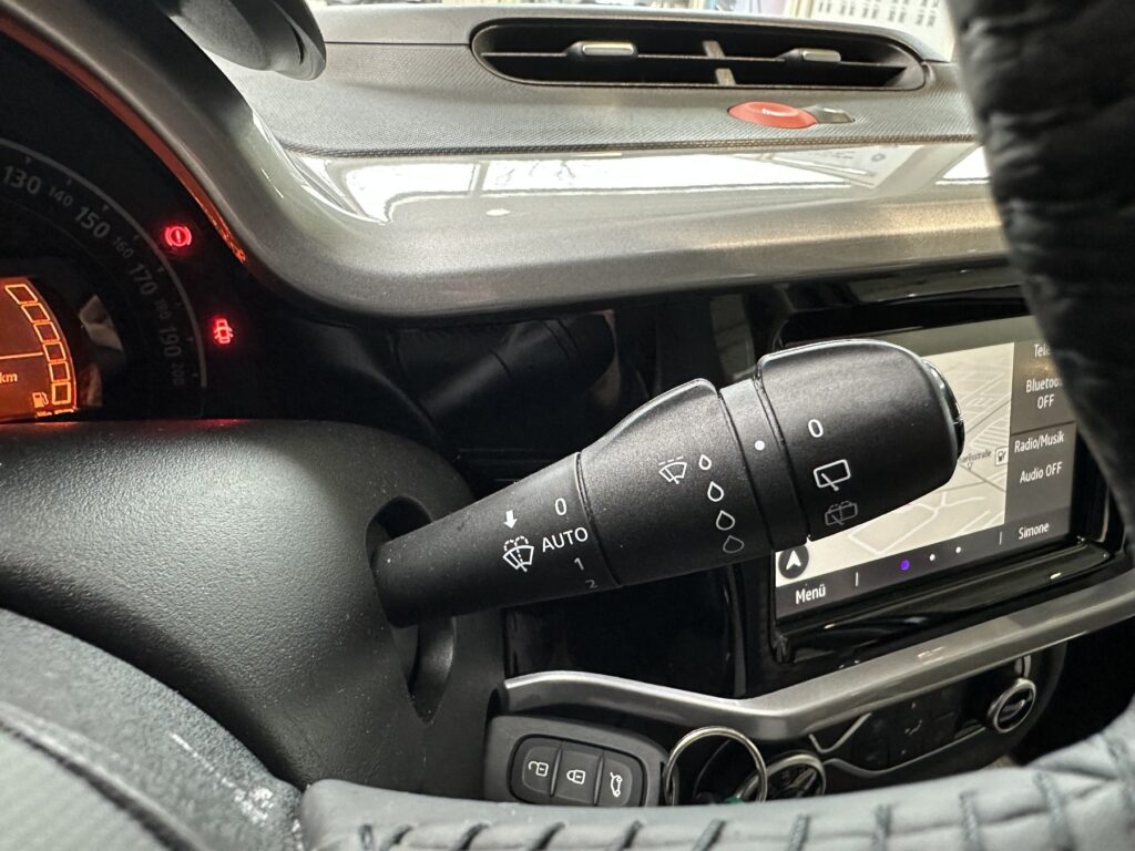 Renault Twingo Exposé-Bild 37