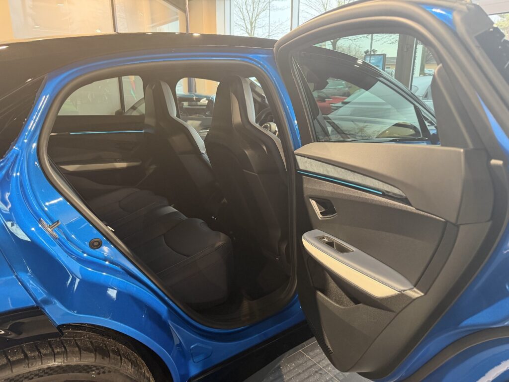 Alpine A390 Exposé-Bild 31