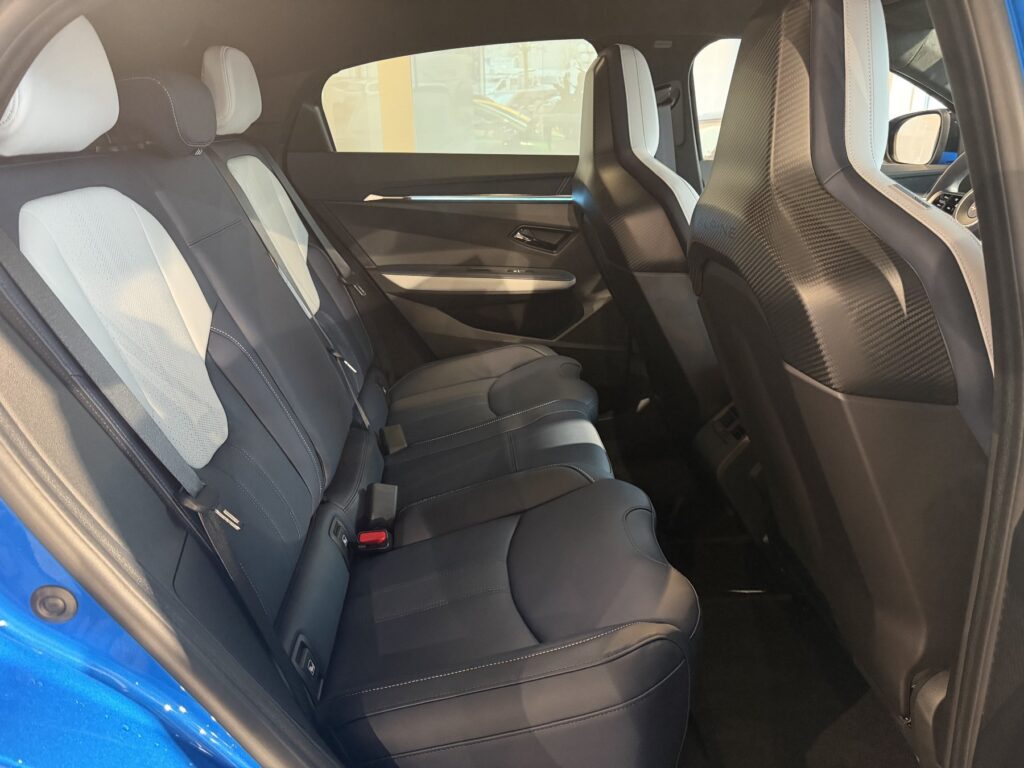 Alpine A390 Exposé-Bild 33