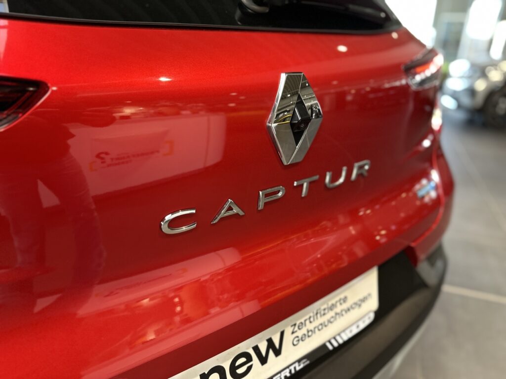 Renault Captur Exposé-Bild 12