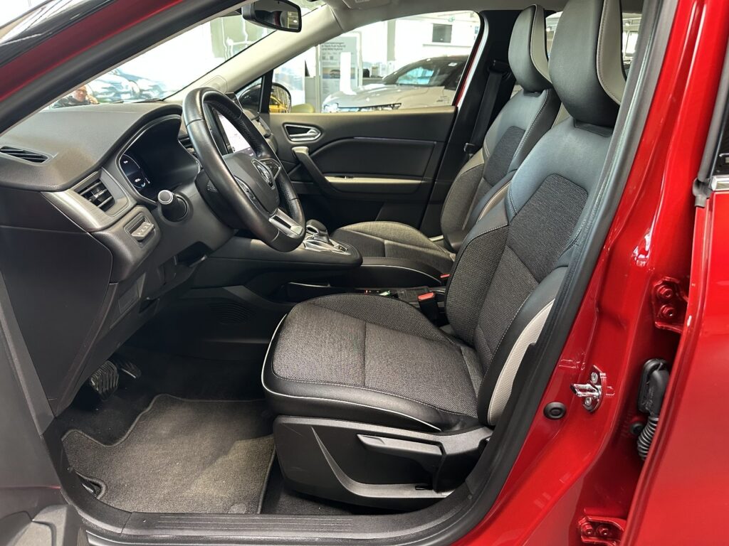 Renault Captur Exposé-Bild 15