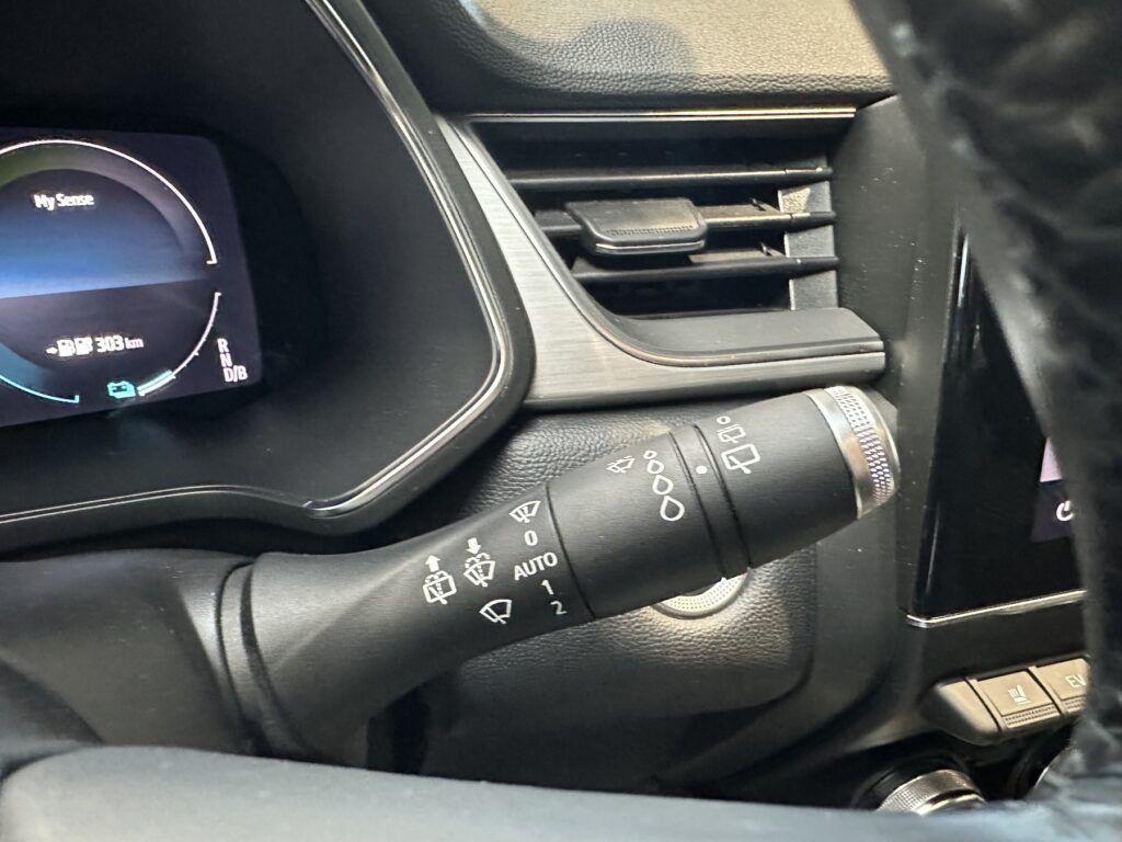 Renault Captur Exposé-Bild 25