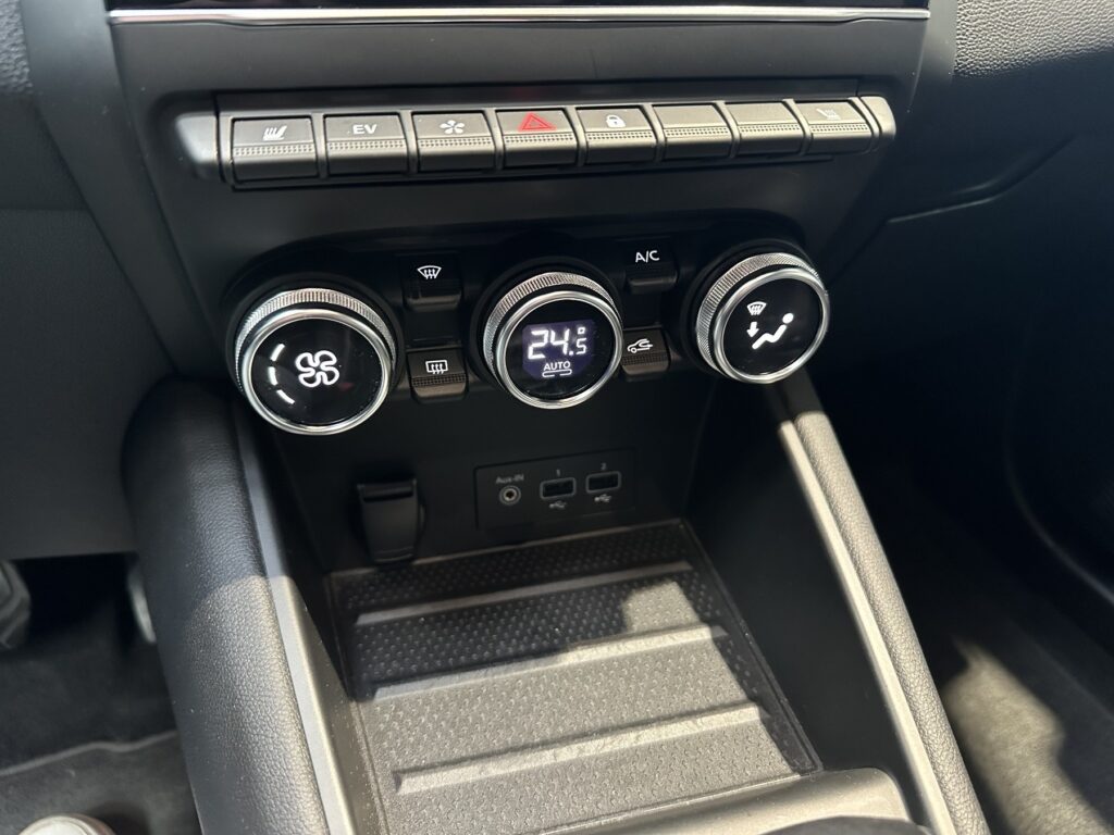 Renault Captur Exposé-Bild 31