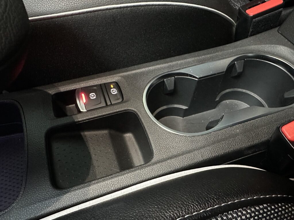 Renault Captur Exposé-Bild 34