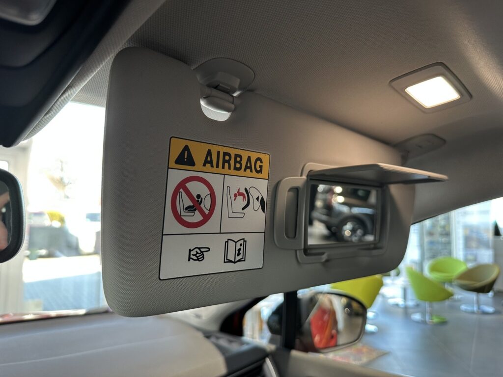 Renault Captur Exposé-Bild 40